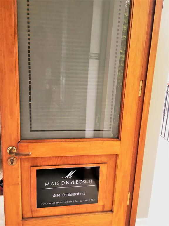 Maison D'Bosch : 404 Koetsiershuis สเตลเลนบอช ภายนอก รูปภาพ